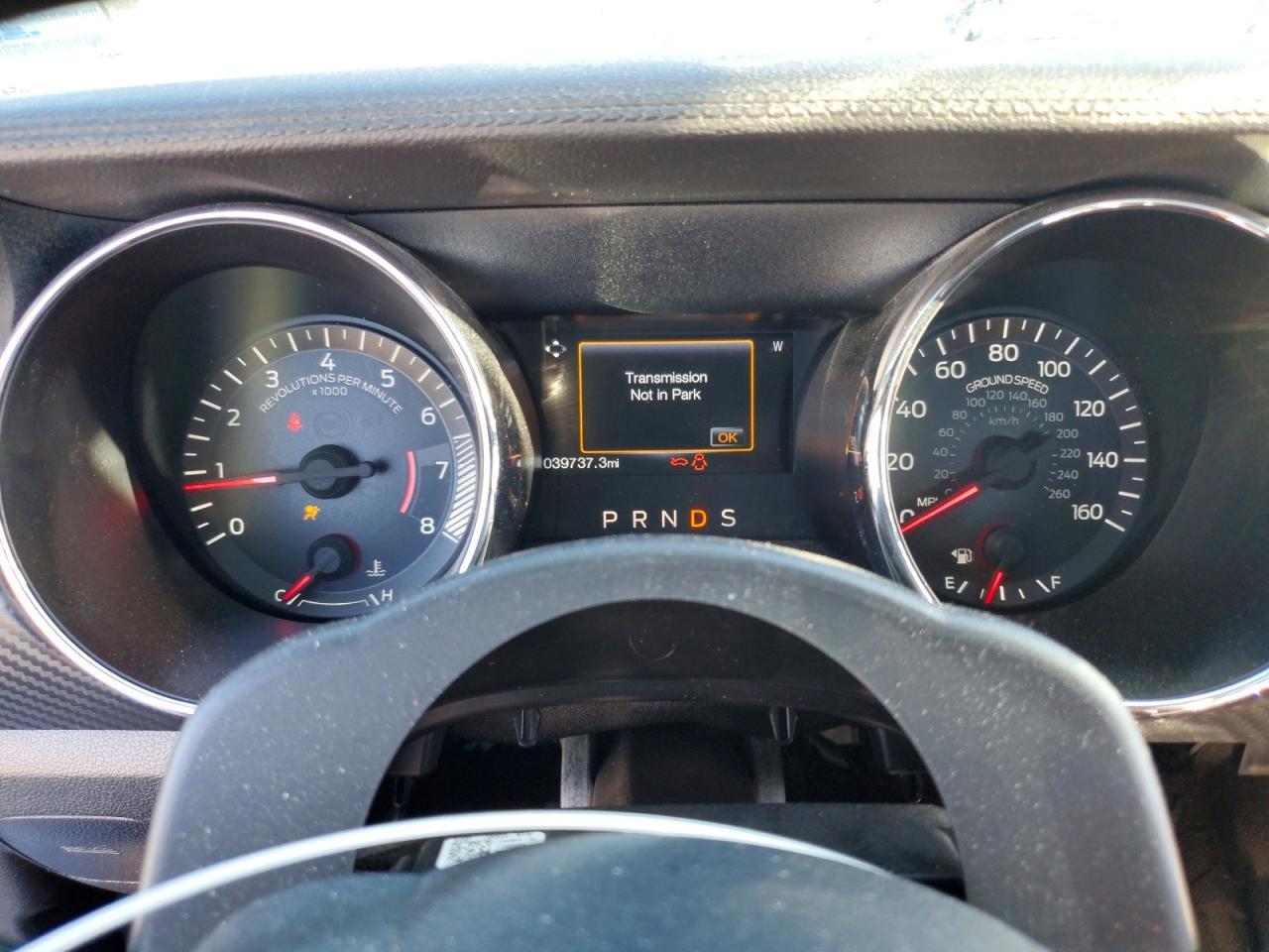 2017 Ford Mustang - zdjęcie 9