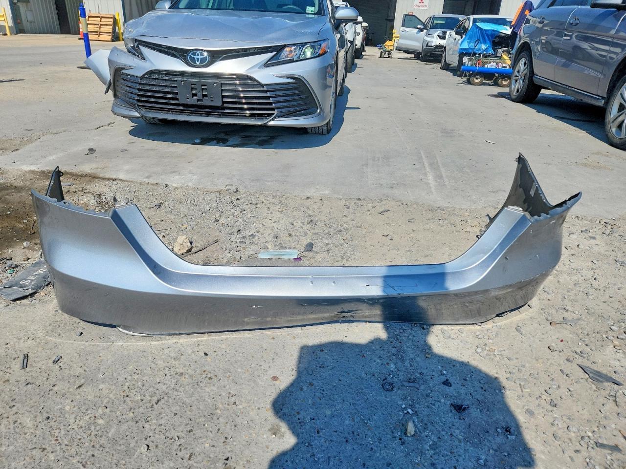 2024 Toyota Camry Le - zdjęcie 12