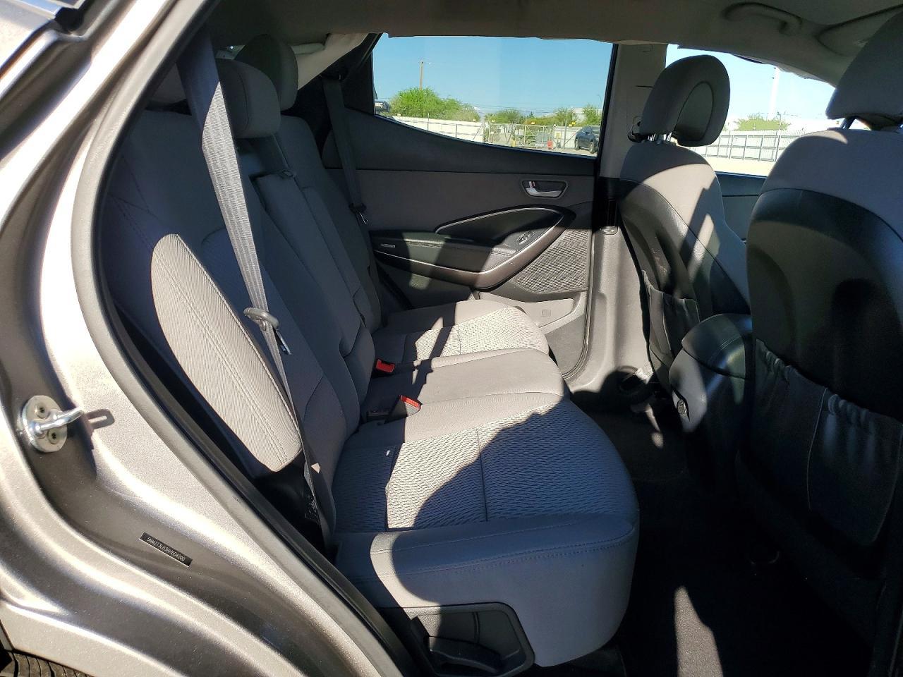 2017 Hyundai Santa Fe Sport 2.4L - zdjęcie 11