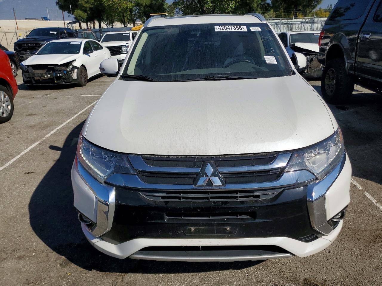2018 Mitsubishi Outlander Se - zdjęcie 5