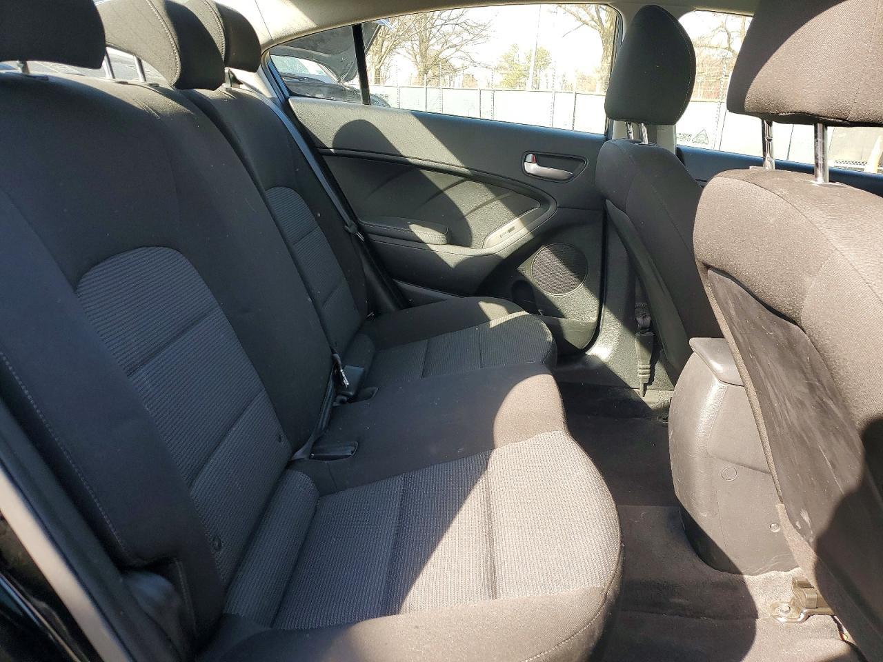 2017 Kia Forte Lx - zdjęcie 10