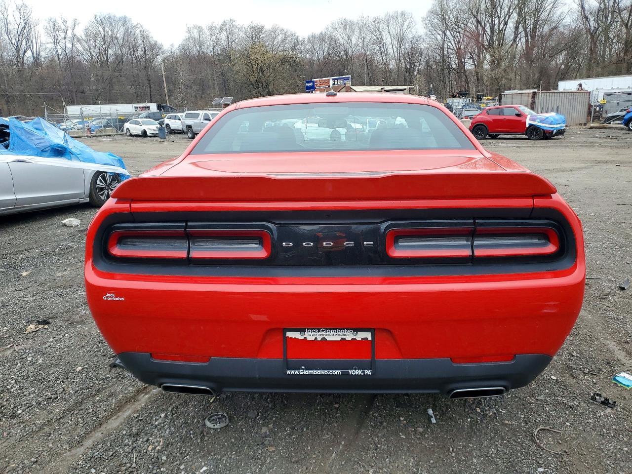 2016 Dodge Challenger Sxt - zdjęcie 6