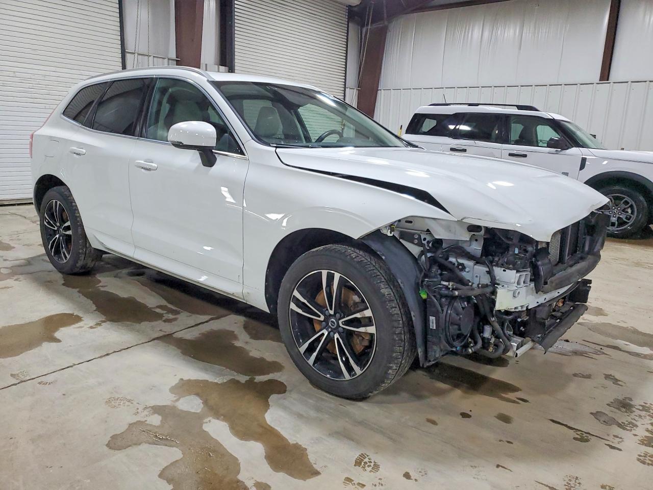 2020 Volvo Xc60 T8 Momentum - zdjęcie 4