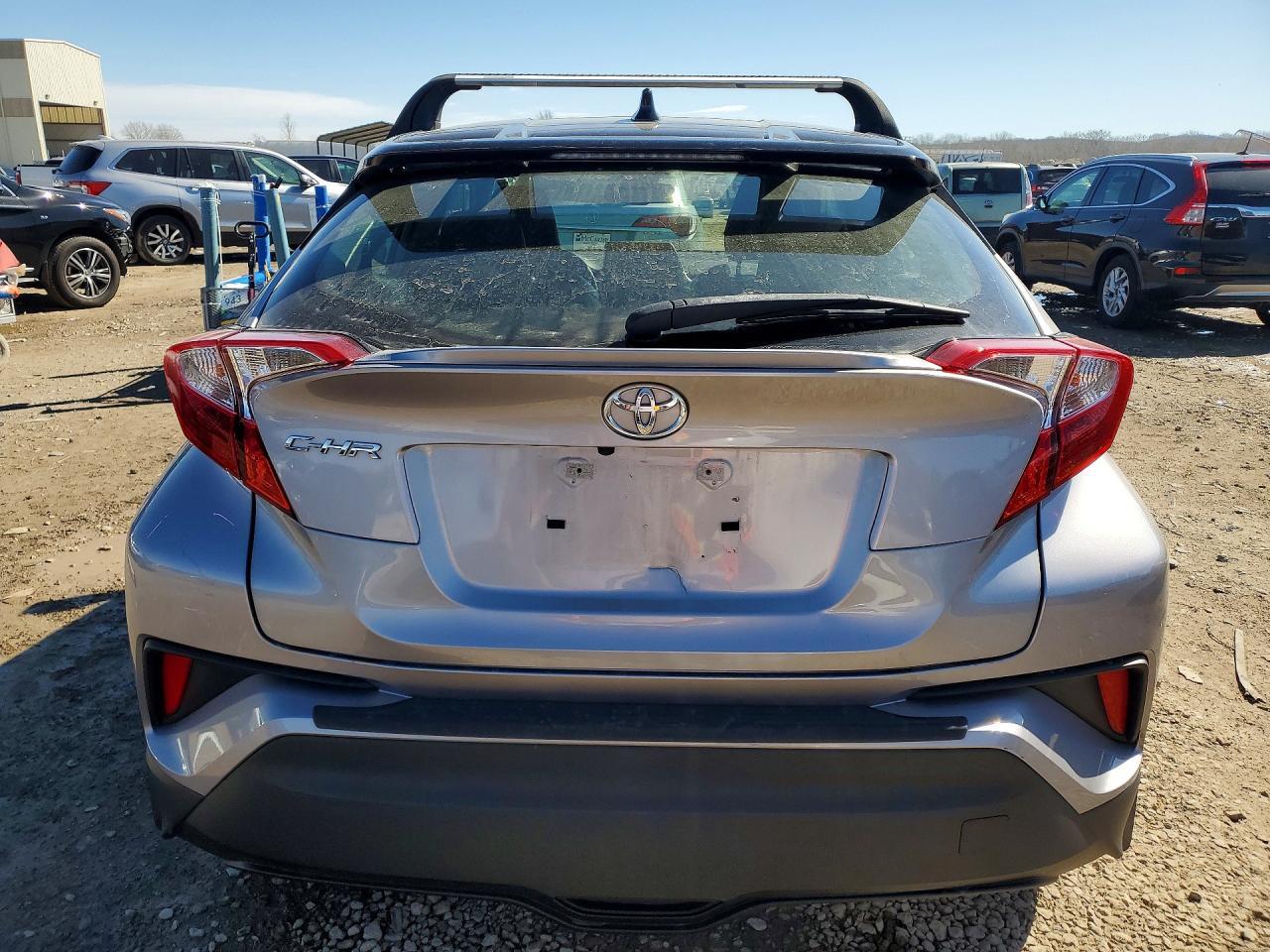 2019 Toyota C-Hr Xle - zdjęcie 6