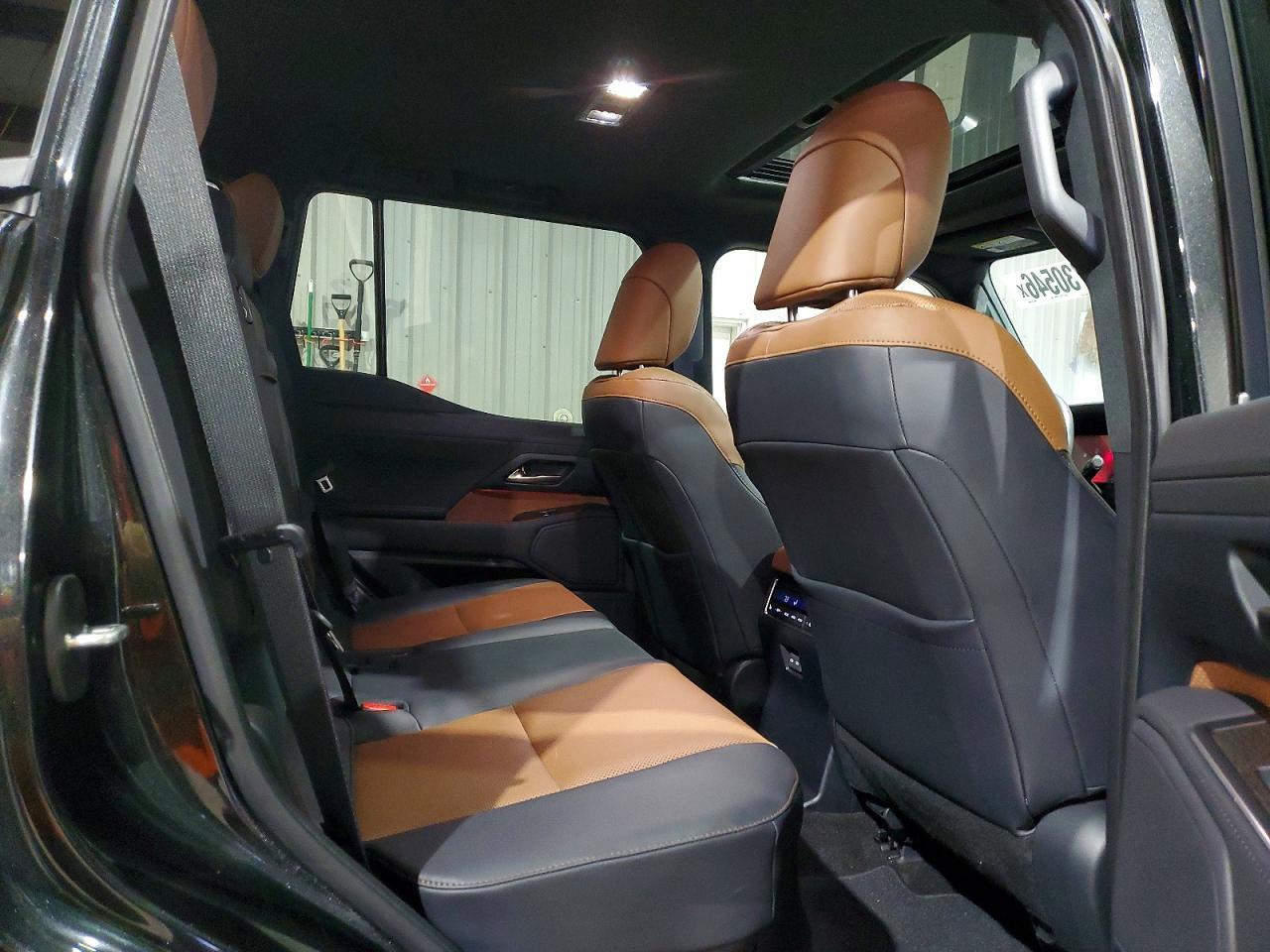 2024 Lexus Gx 550 Premium+ - zdjęcie 11