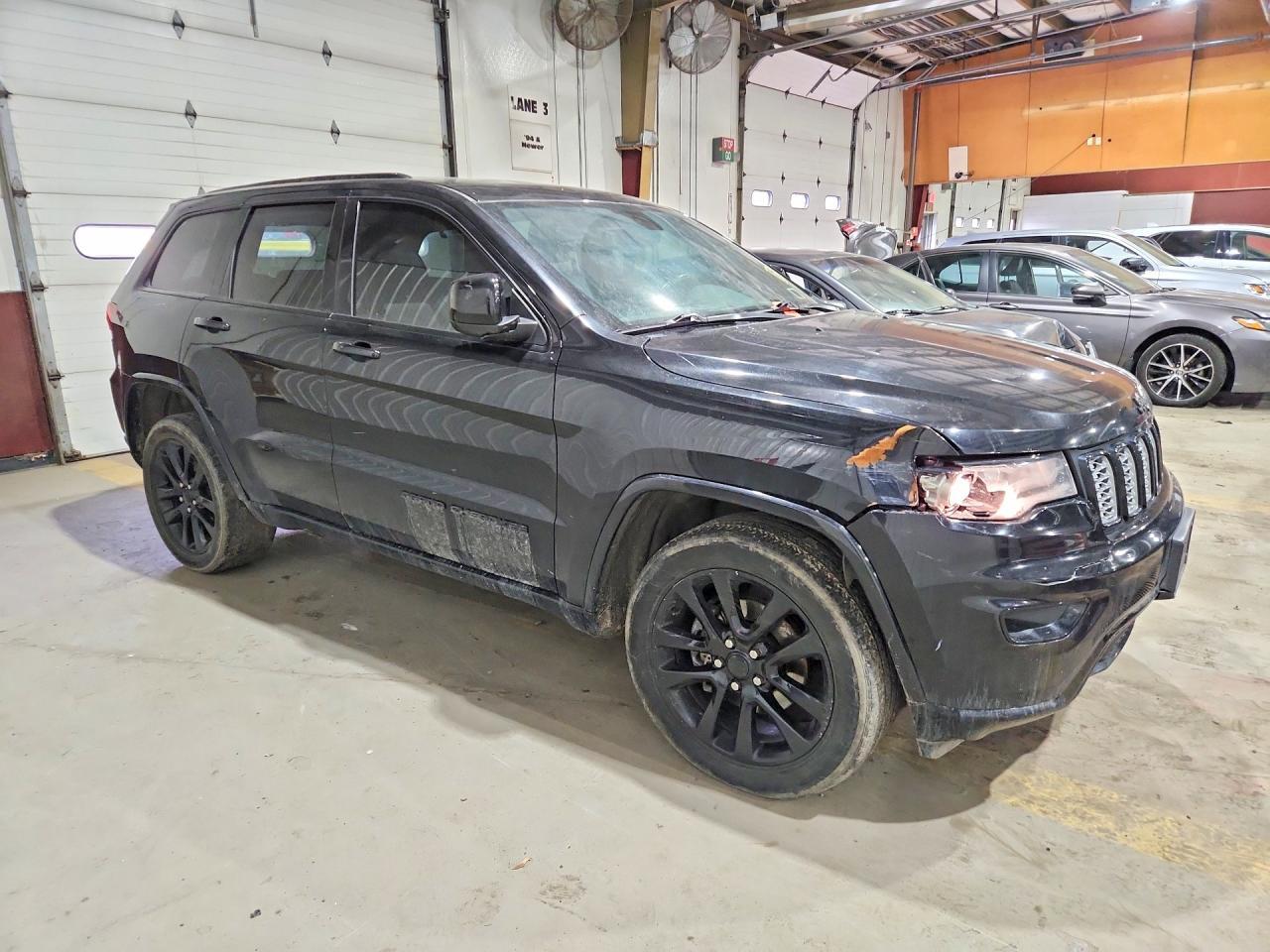 2019 Jeep Grand Cherokee Laredo - zdjęcie 4