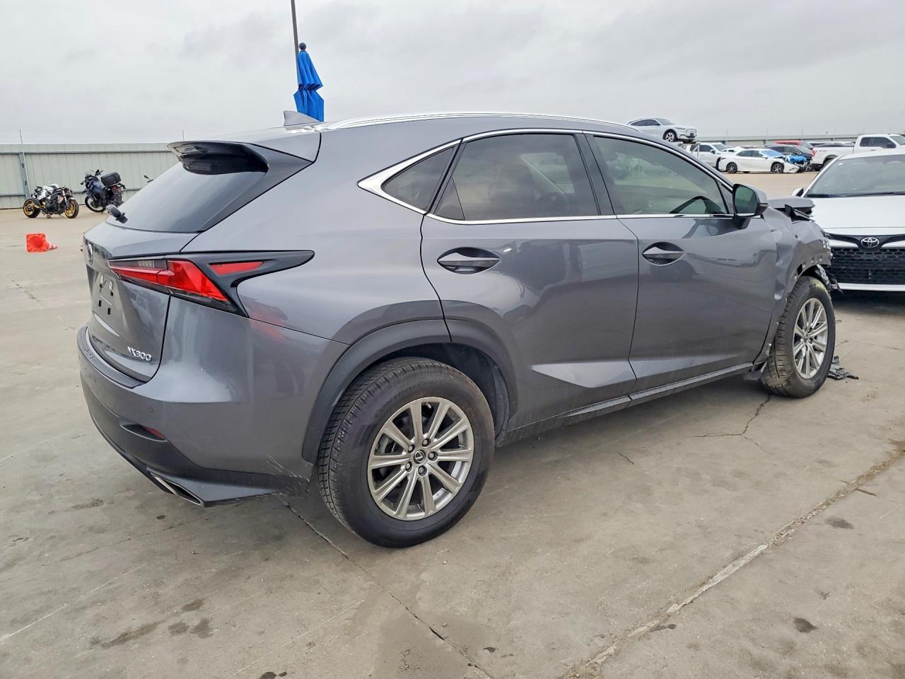2020 Lexus Nx 300 Base - zdjęcie 3