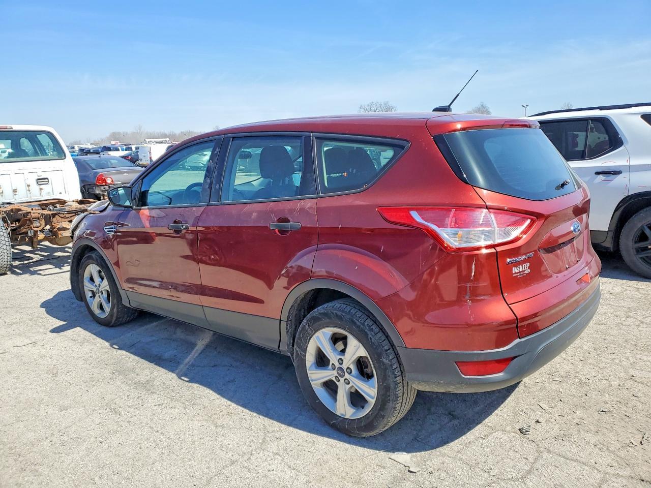 2016 Ford Escape S - zdjęcie 2