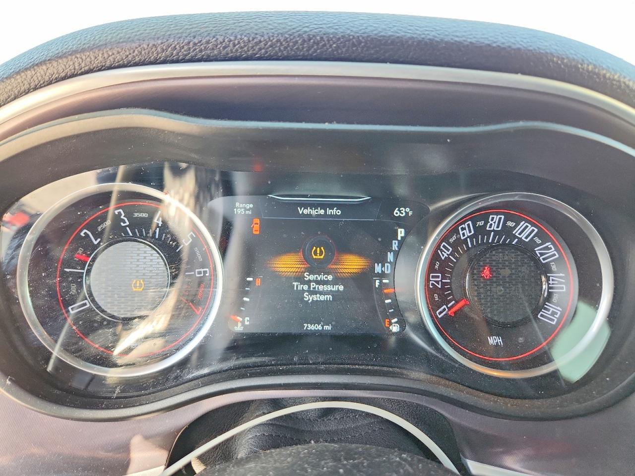 2021 Dodge Challenger Sxt - zdjęcie 9