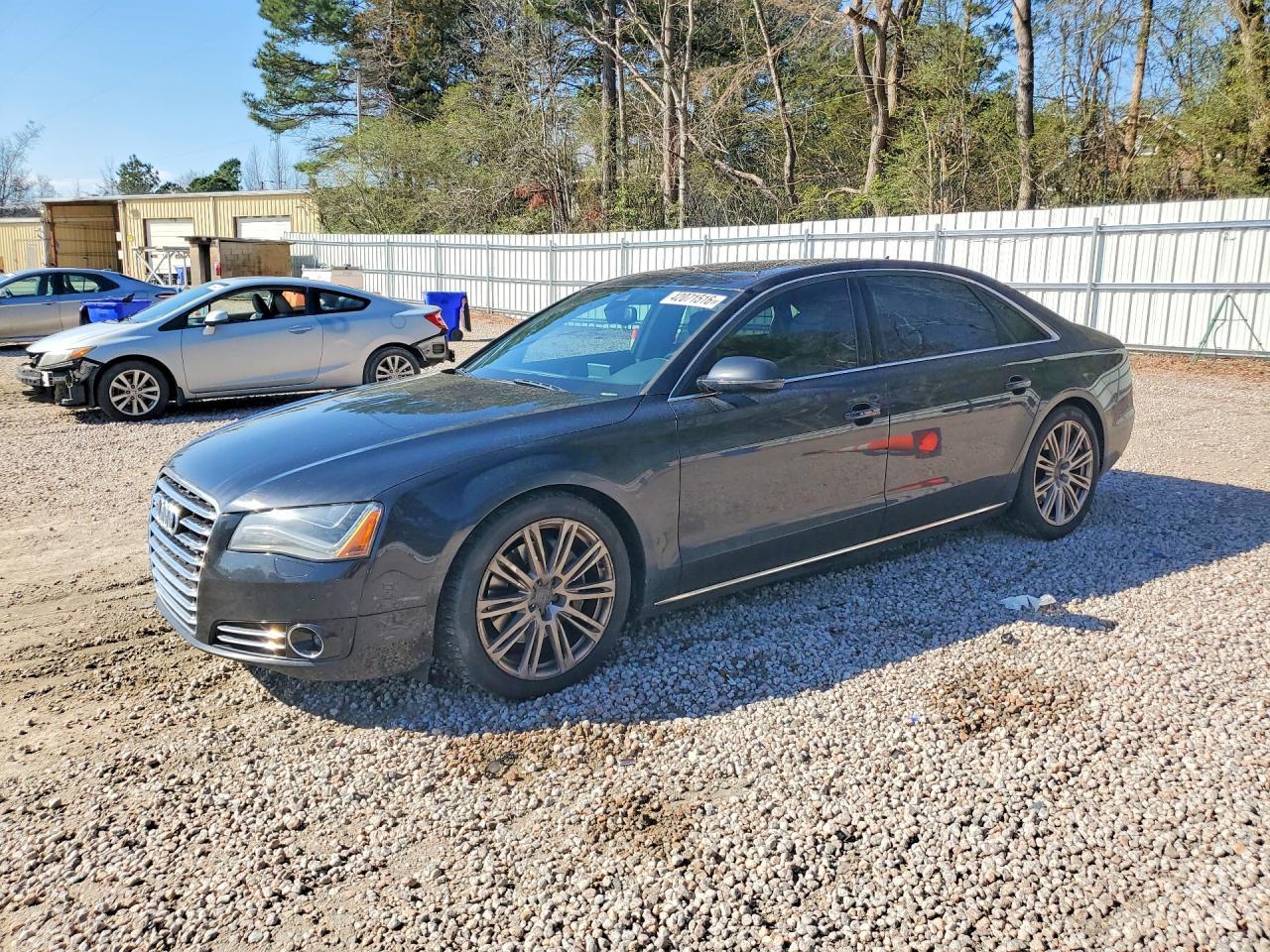 2013 Audi A8