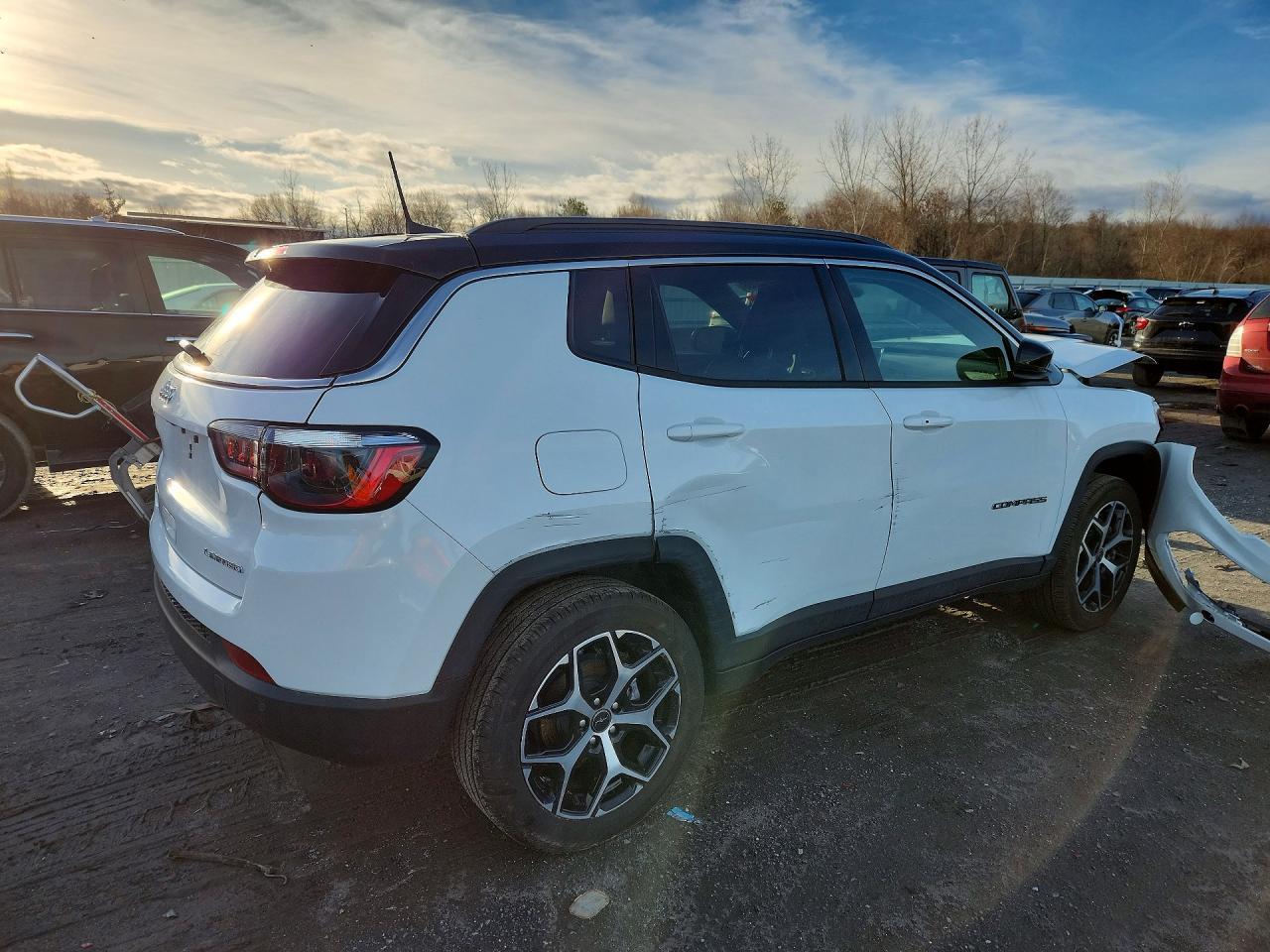 2025 Jeep Compass Limited - zdjęcie 3