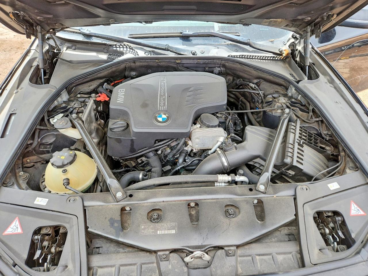 2014 BMW 528 Xi - zdjęcie 11