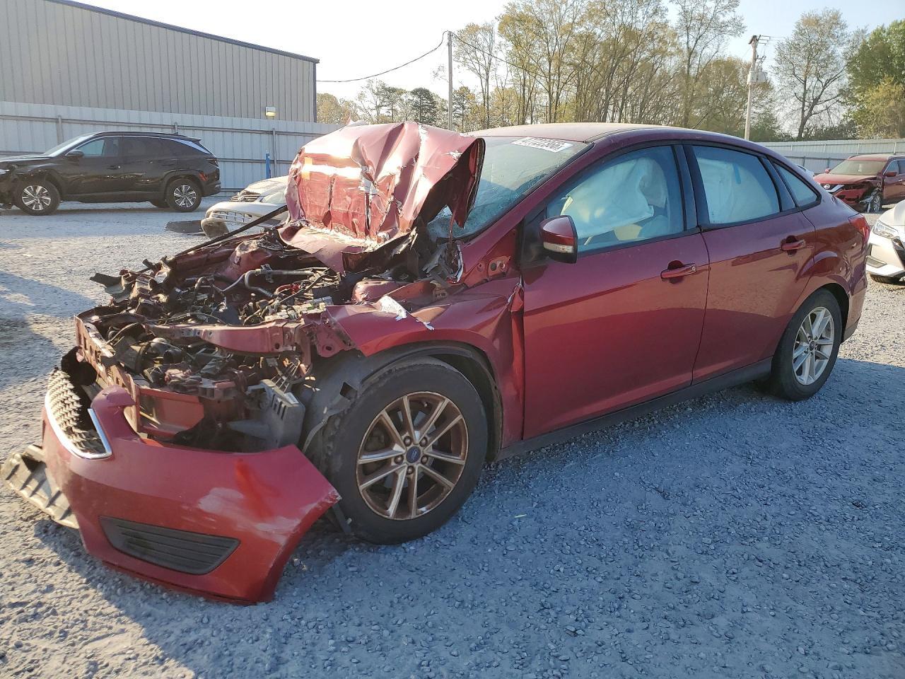 2016 Ford Focus Se - zdjęcie główne