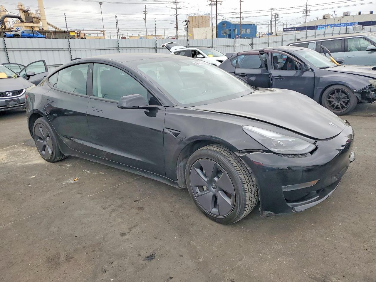 2023 Tesla Model 3 - zdjęcie 4