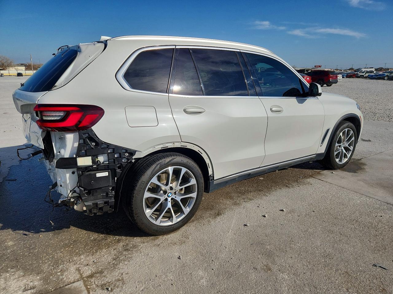 2020 BMW X5 xDrive40I - zdjęcie 3