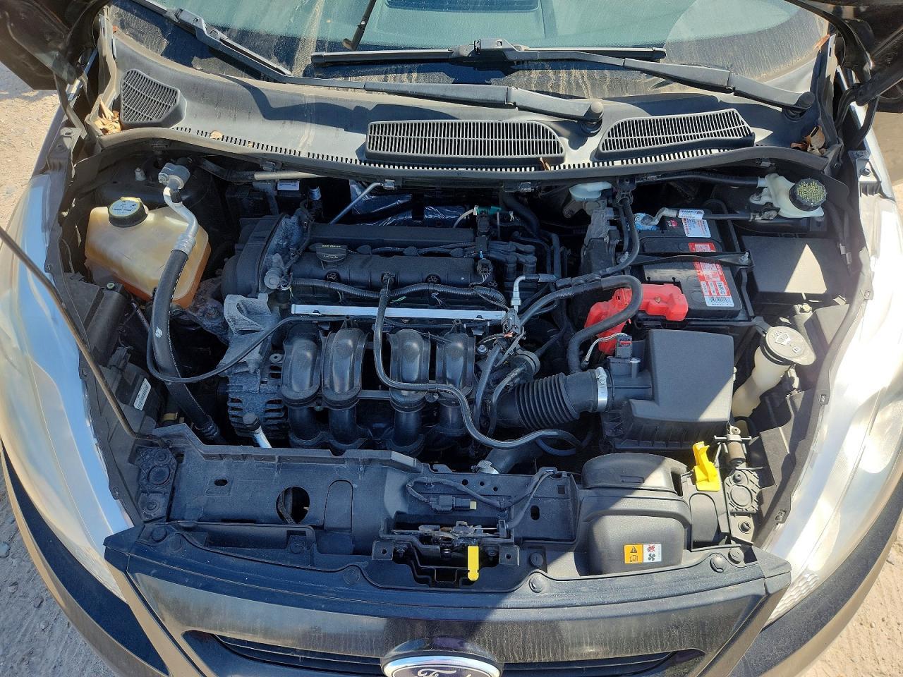 2013 Ford Fiesta Se - zdjęcie 11