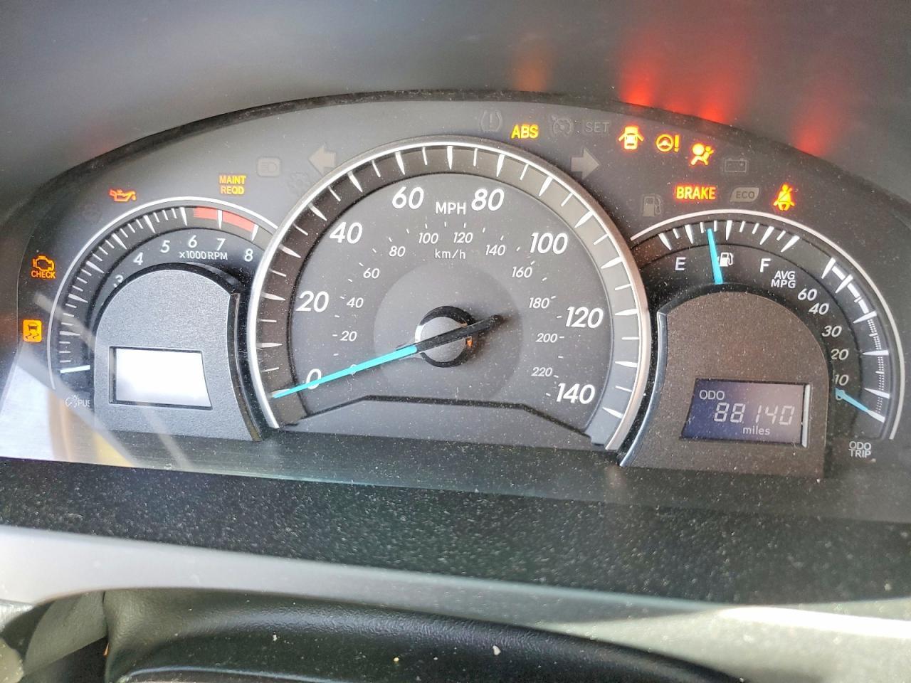 2015 Toyota Camry Le - zdjęcie 9