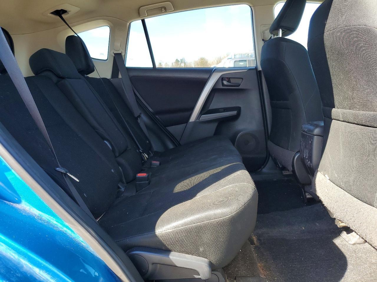 2018 Toyota Rav4 Le - zdjęcie 11