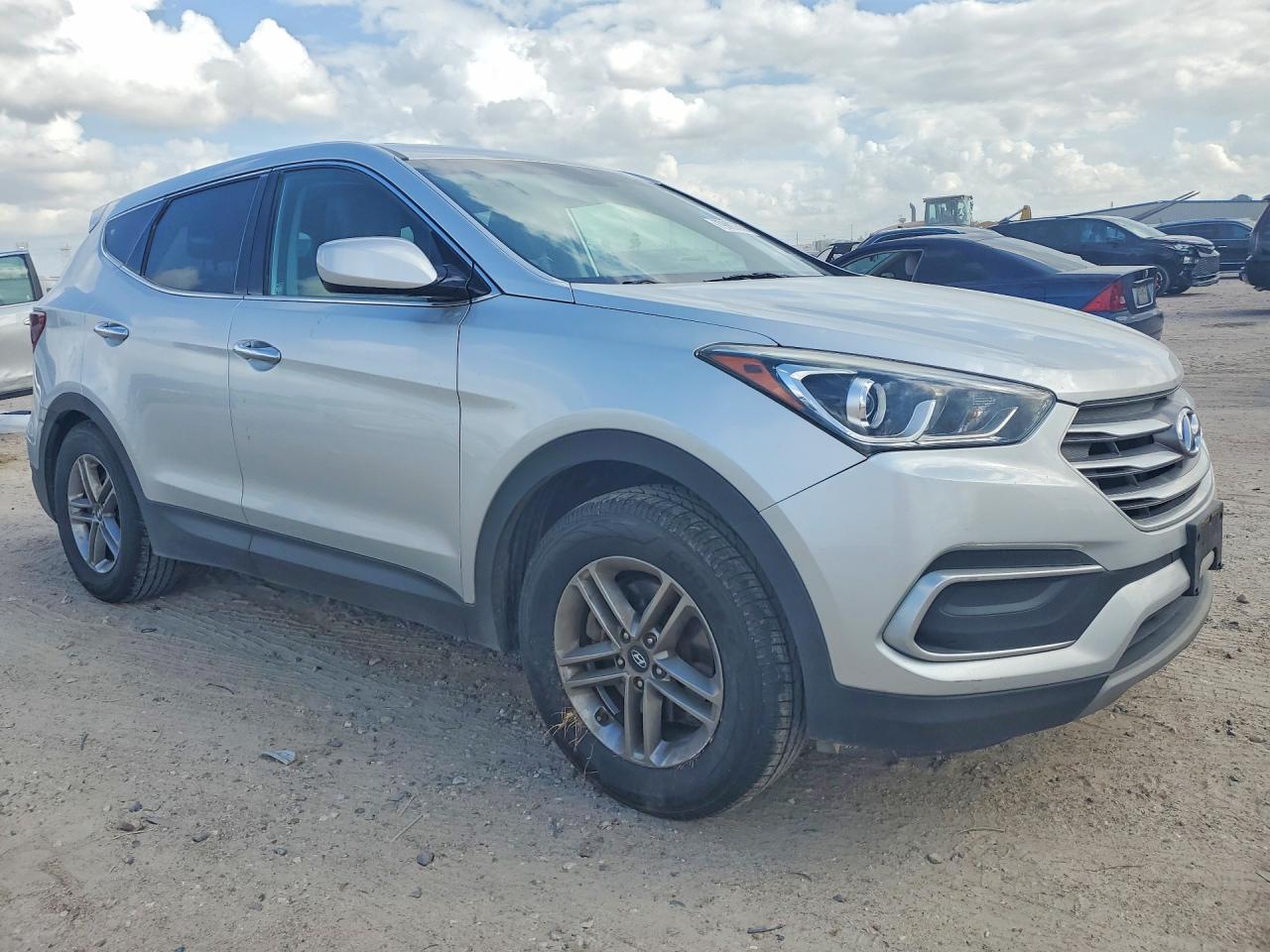 2018 Hyundai Santa Fe Sport 2.4L - zdjęcie 4