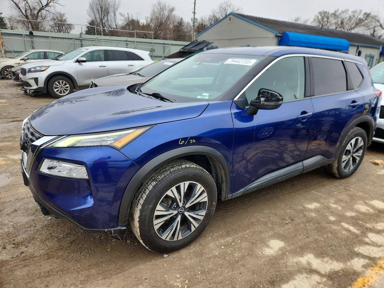 2022 Nissan Rogue Sv - zdjęcie główne