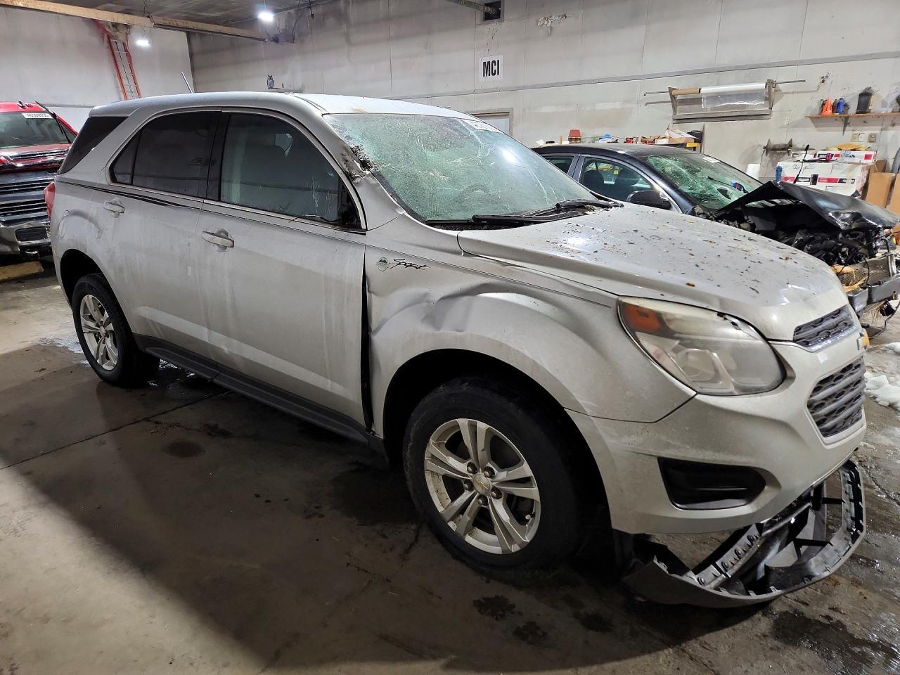 2017 Chevrolet Equinox Ls - zdjęcie 4