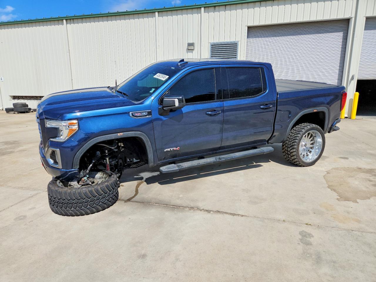 2020 GMC Sierra - zdjęcie główne