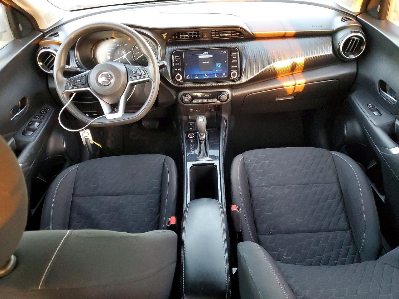 2021 Nissan Kicks Sv - zdjęcie 8