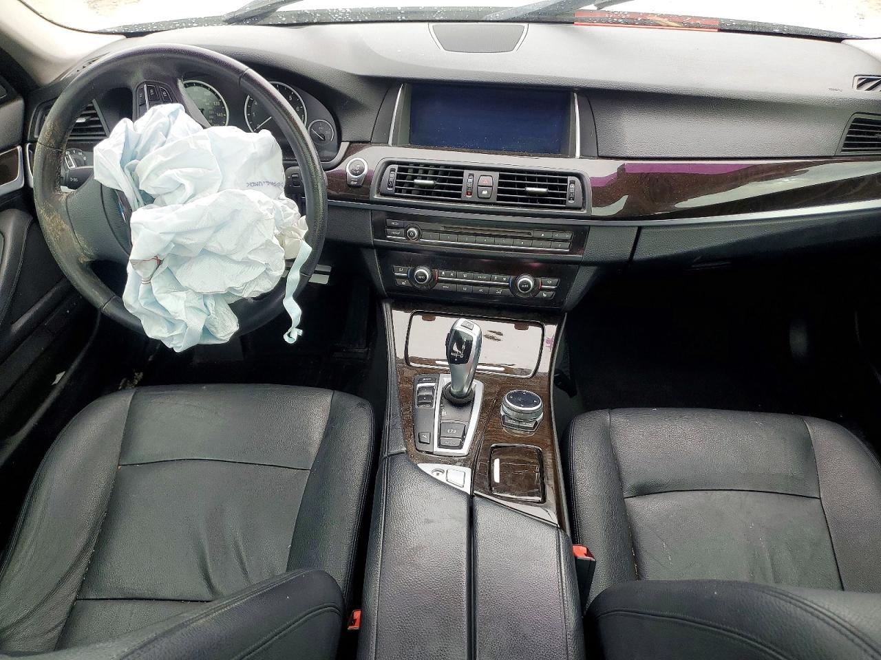 2014 BMW 528 I - zdjęcie 8