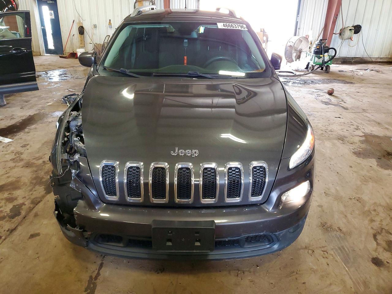 2015 Jeep Cherokee Latitude - zdjęcie 5
