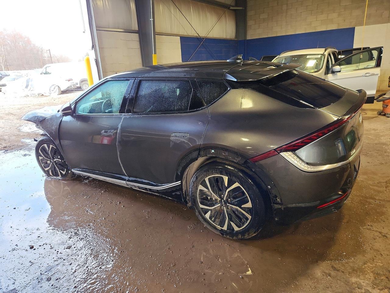 2023 Kia Ev6 Light - zdjęcie 2