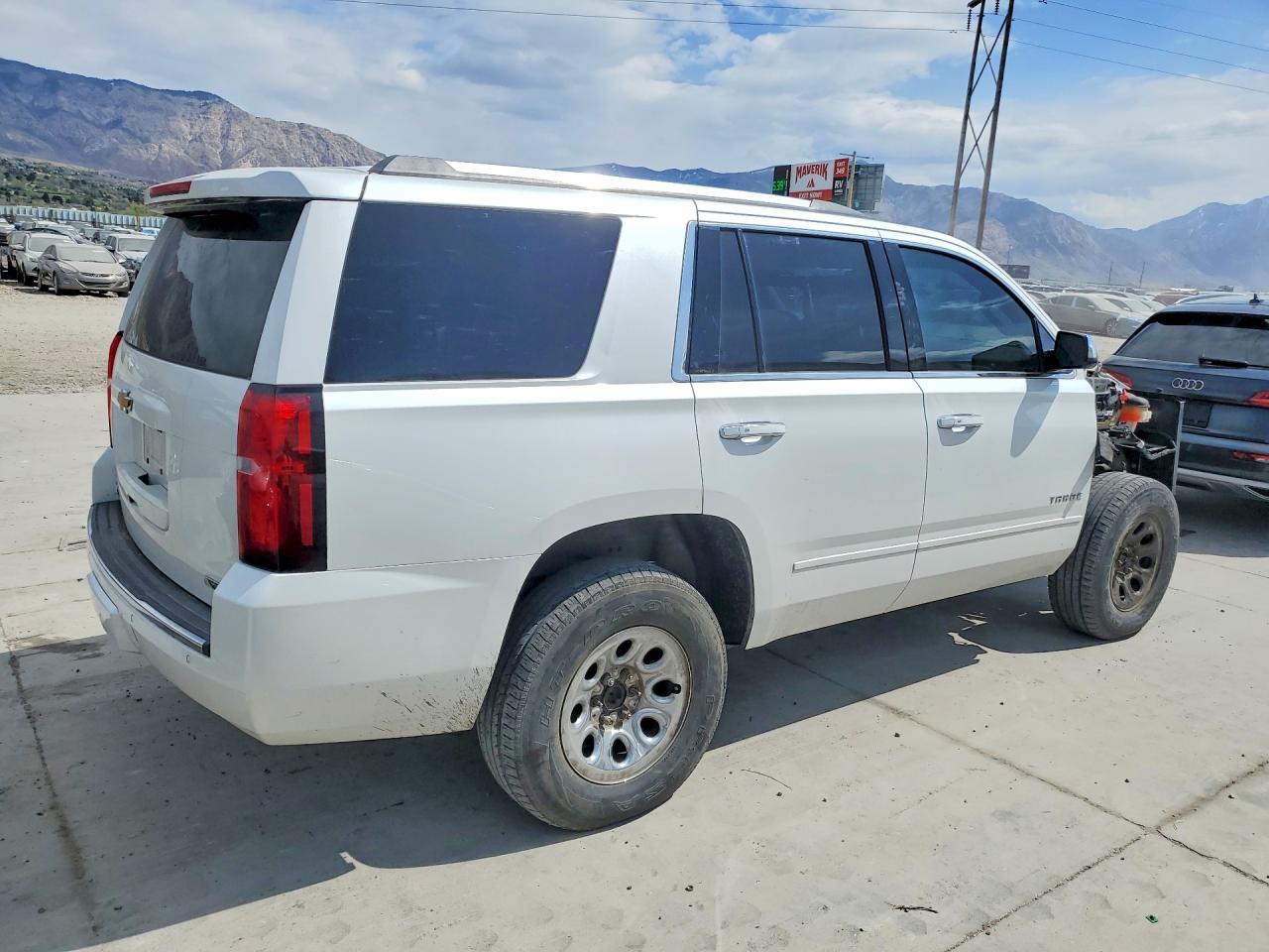 2017 Chevrolet Tahoe K1500 Premier - zdjęcie 3