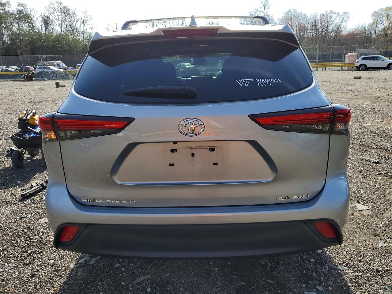 2021 Toyota Highlander Xle - zdjęcie 6