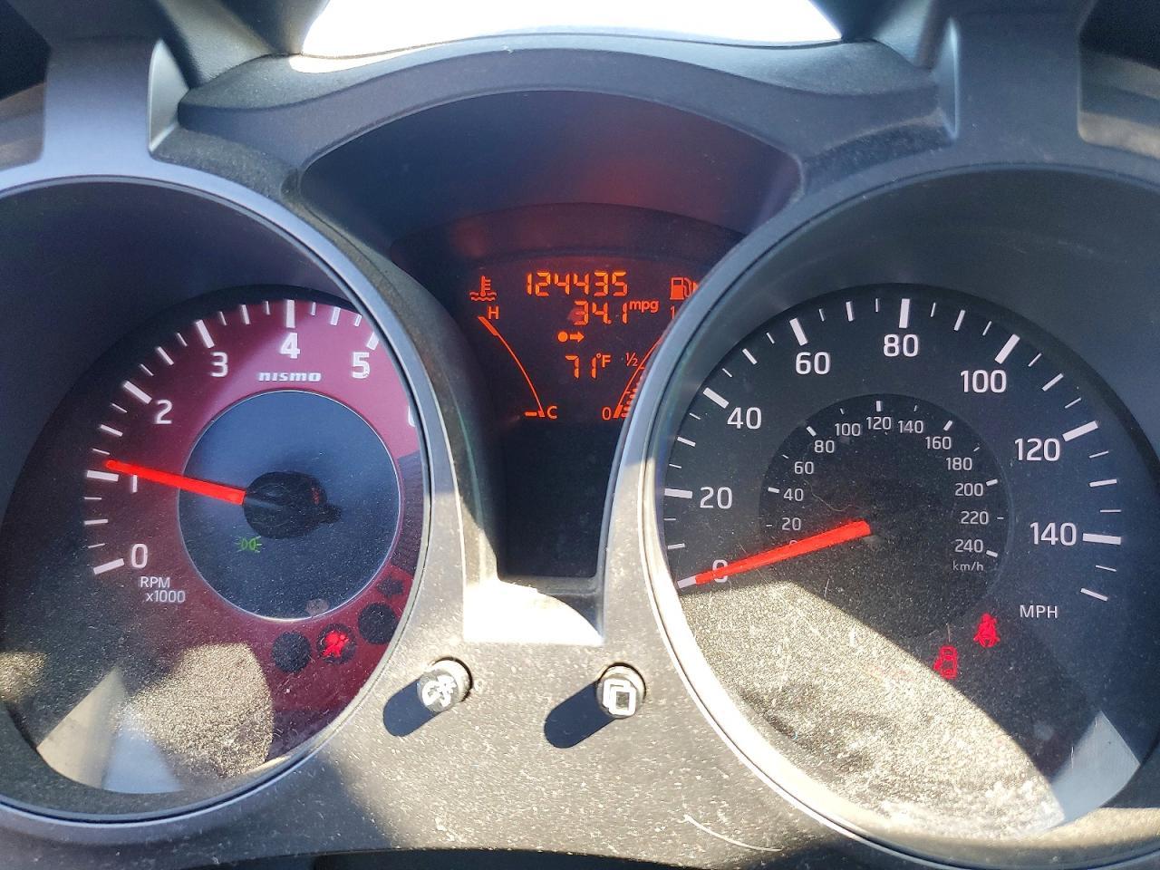 2015 Nissan Juke S - zdjęcie 9