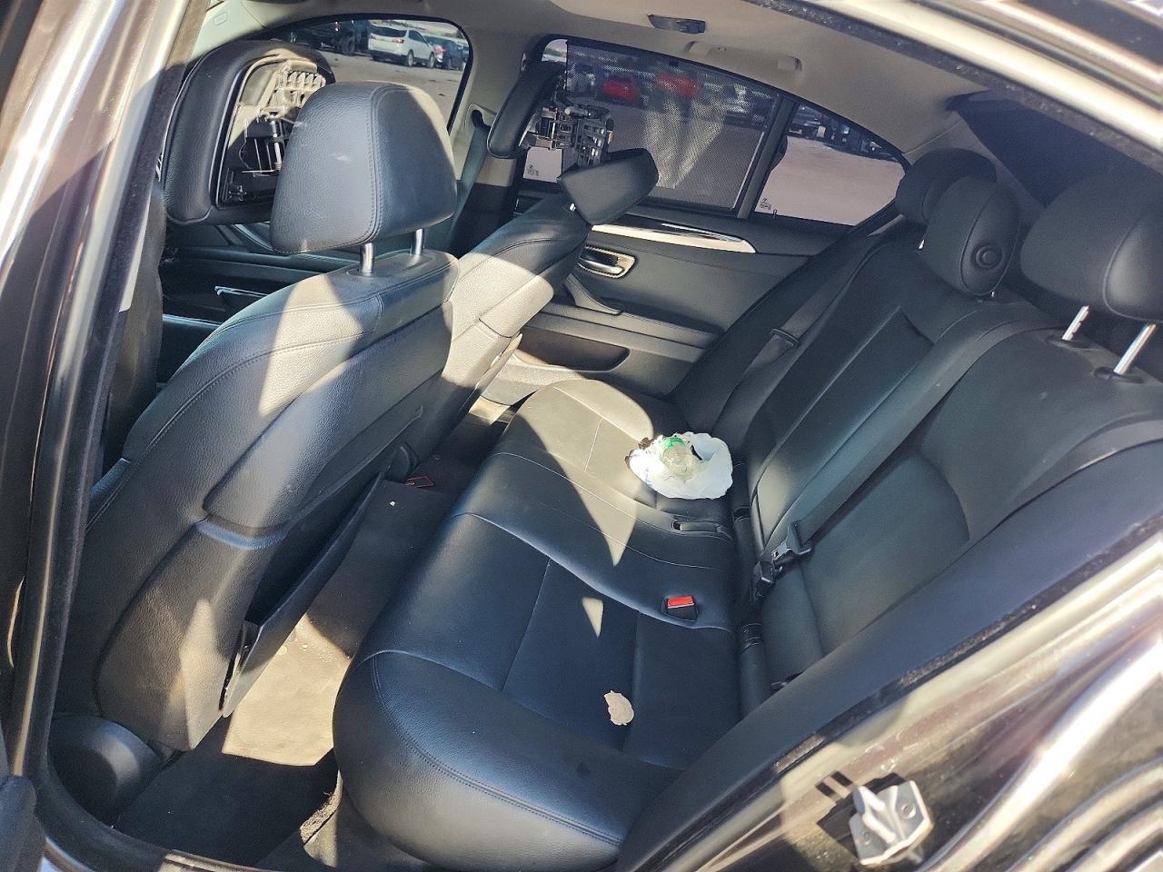 2014 BMW 535 I - zdjęcie 12