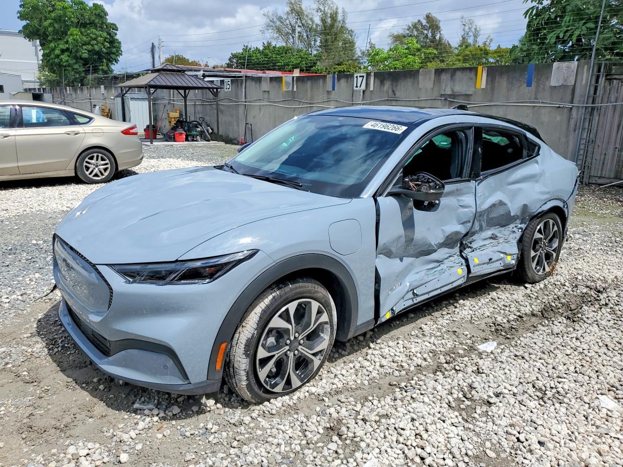 2025 Ford Mustang Mach-E Select - zdjęcie główne