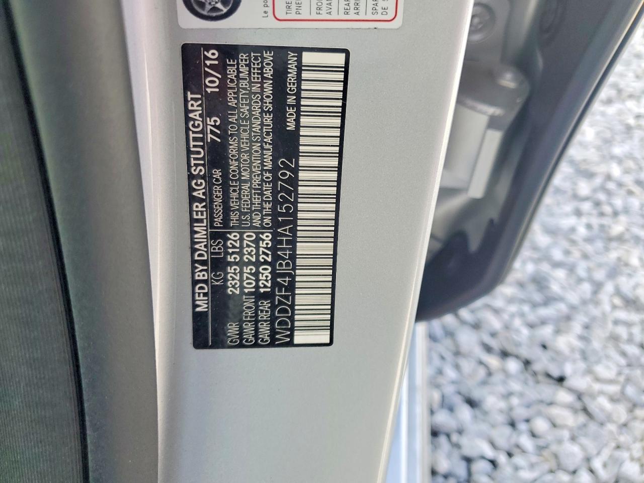 2017 Mercedes-Benz E 300 - zdjęcie 12