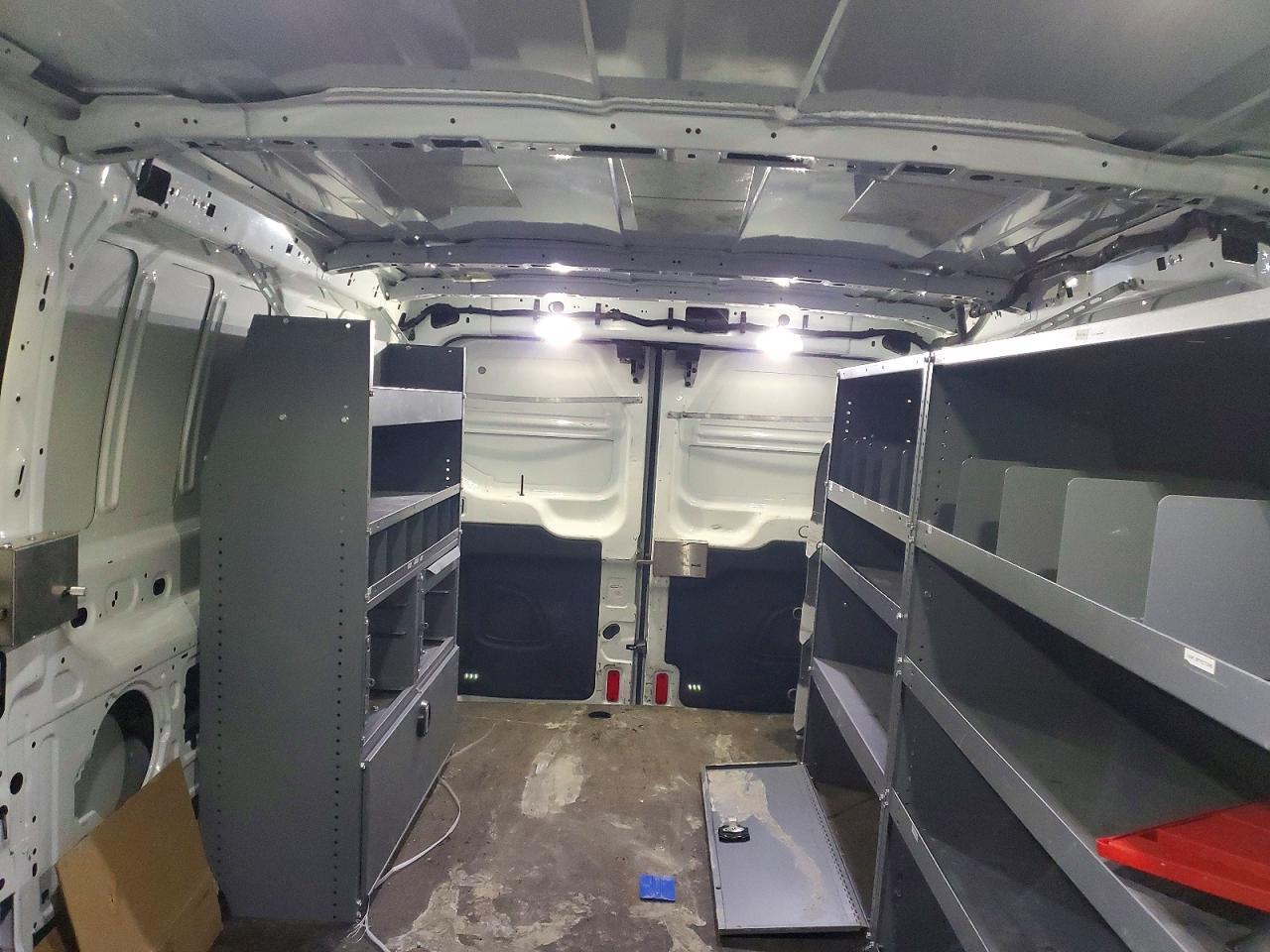 2017 Ford Transit T-250 - zdjęcie 10