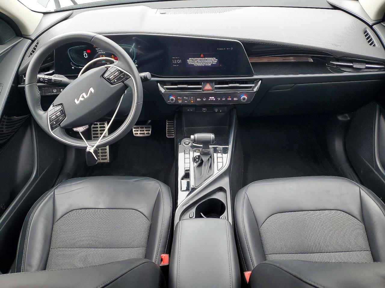 2023 Kia Niro Ex Touring - zdjęcie 8