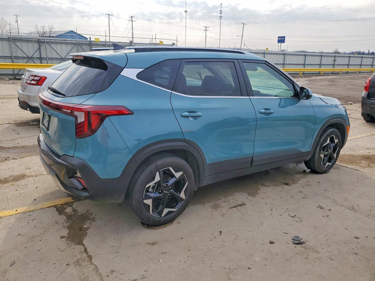 2025 Kia Seltos Ex - zdjęcie 3