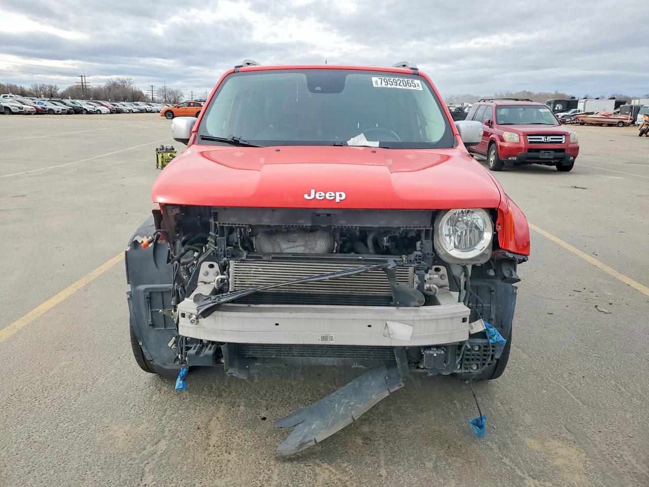 2016 Jeep Renegade Limited - zdjęcie 5