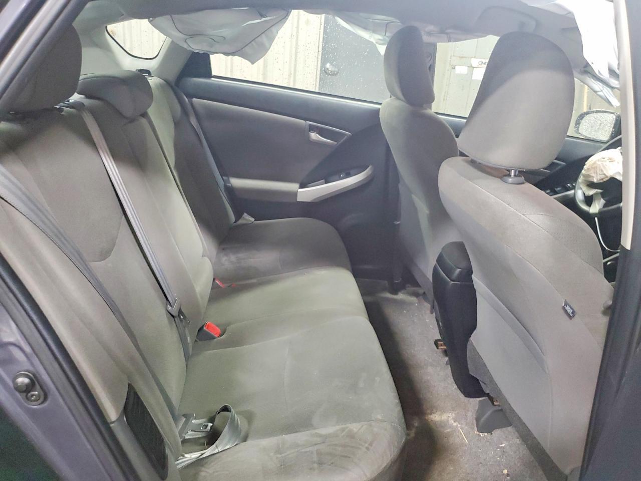 2014 Toyota Prius Three - zdjęcie 10