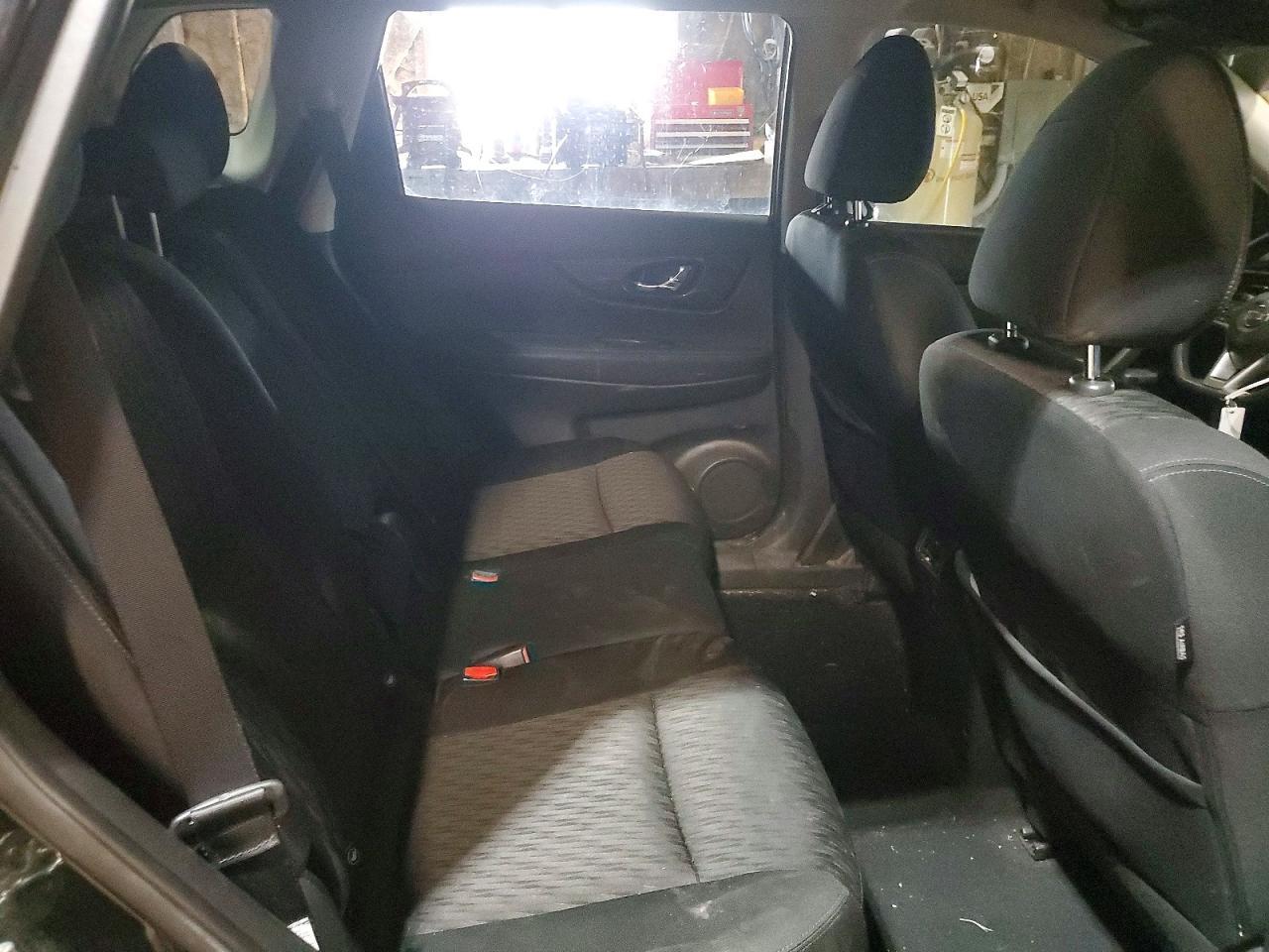 2020 Nissan Rogue Sv - zdjęcie 11