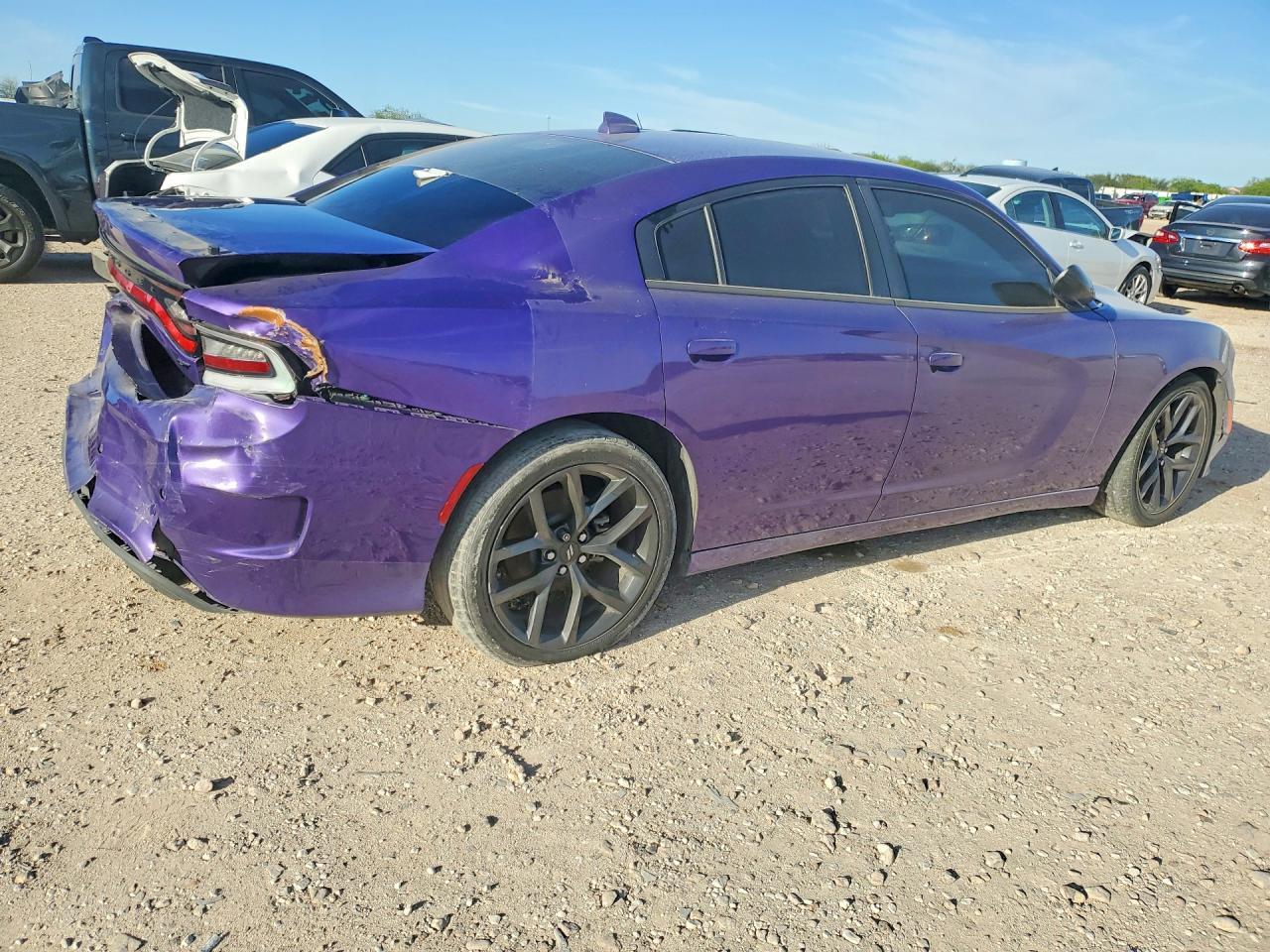 2023 Dodge Charger Gt - zdjęcie 3
