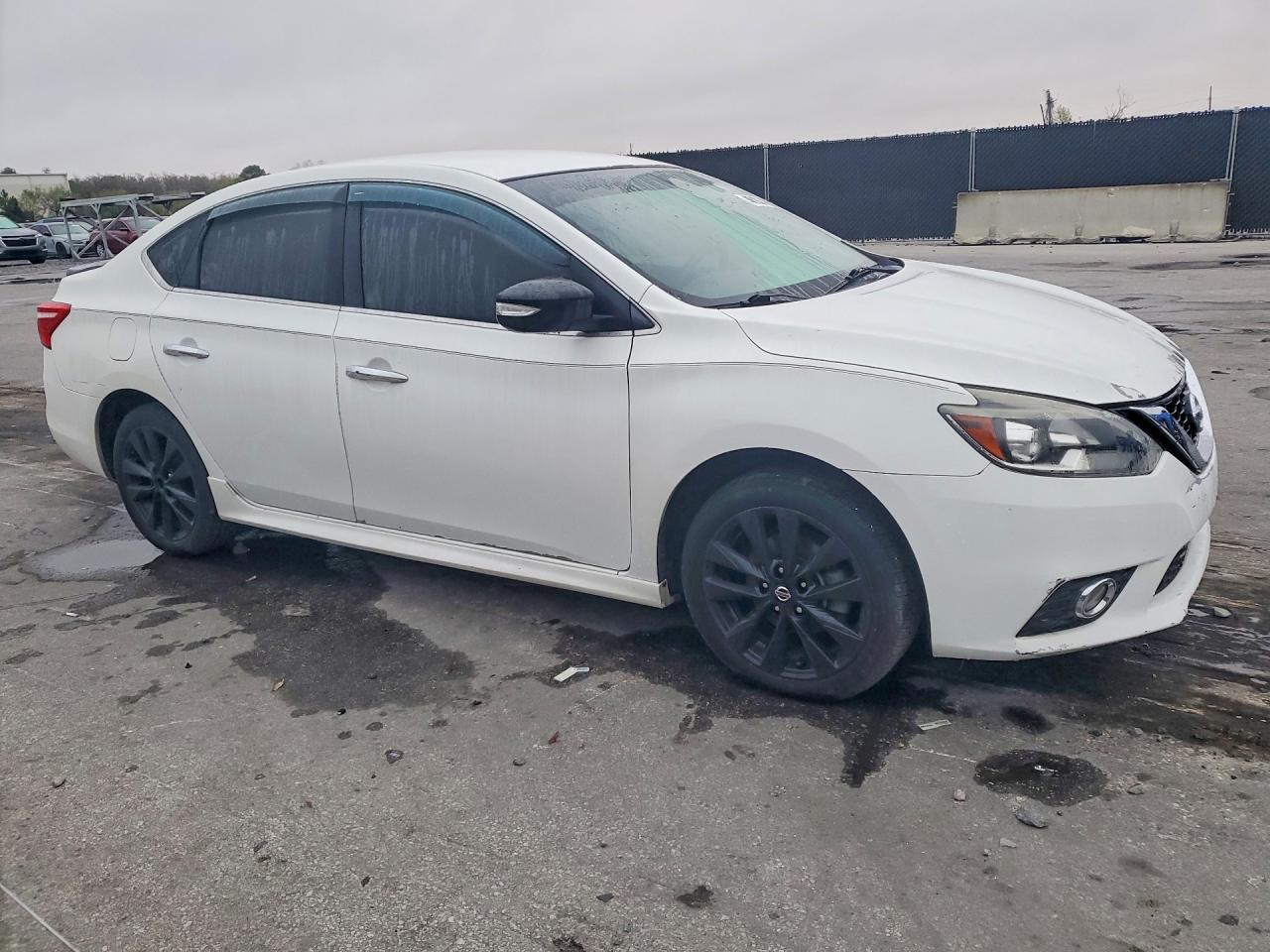 Nissan Sentra - zdjęcie 4