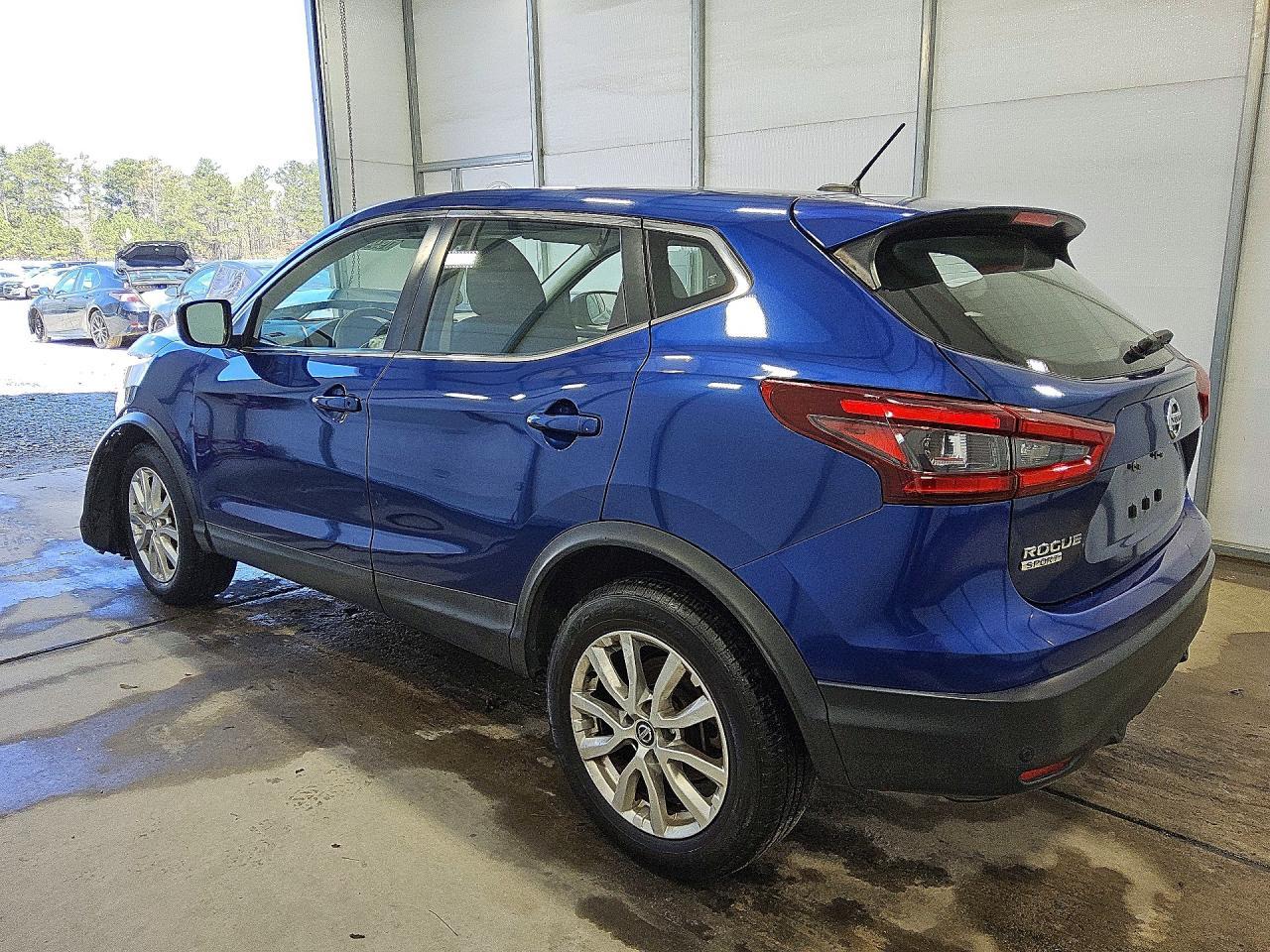 2021 Nissan Rogue Sport S - zdjęcie 2