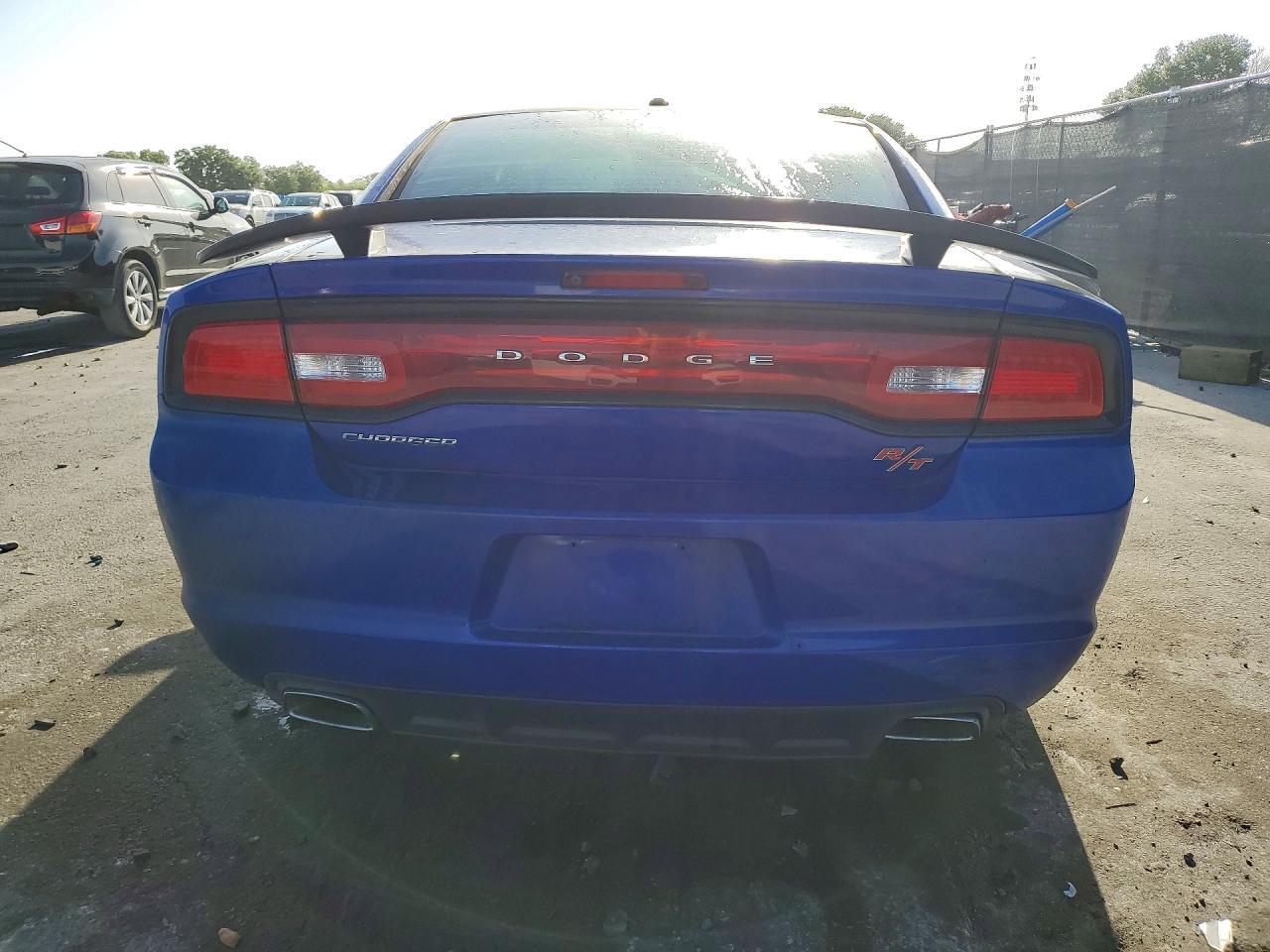 2013 Dodge Charger R - zdjęcie 6