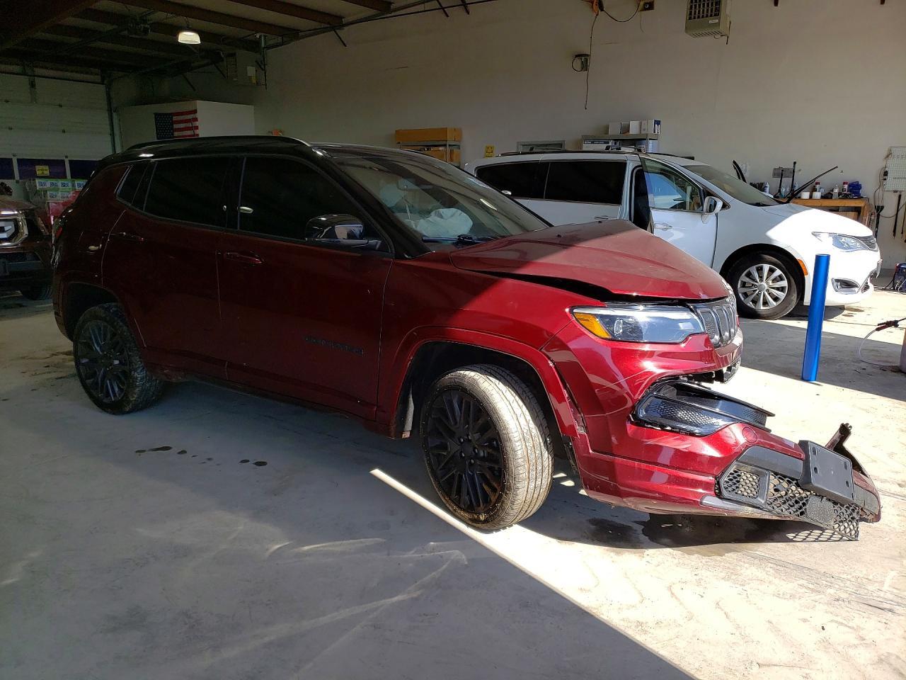 2022 Jeep Compass Limited - zdjęcie 4