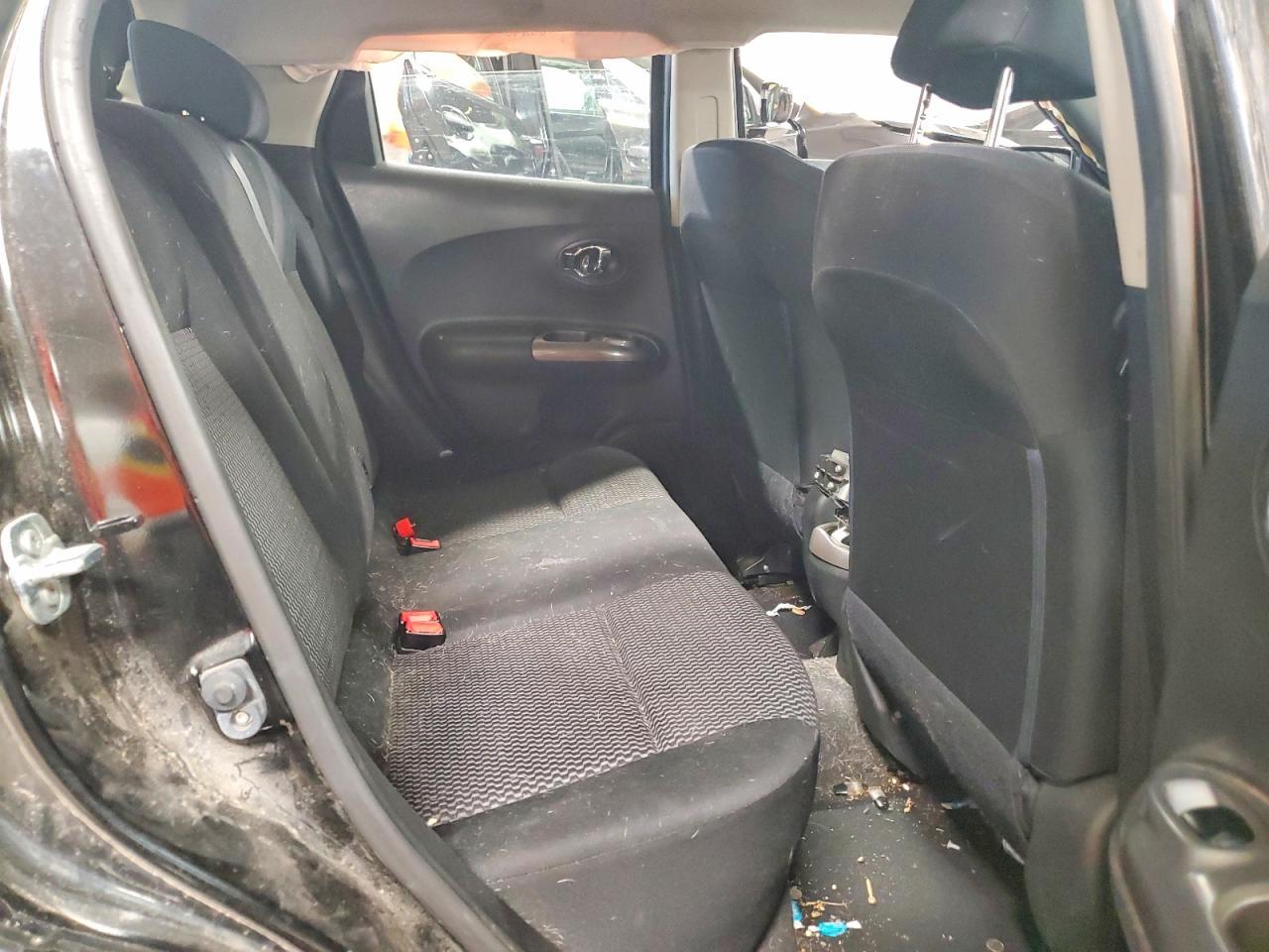 2016 Nissan Juke S - zdjęcie 10