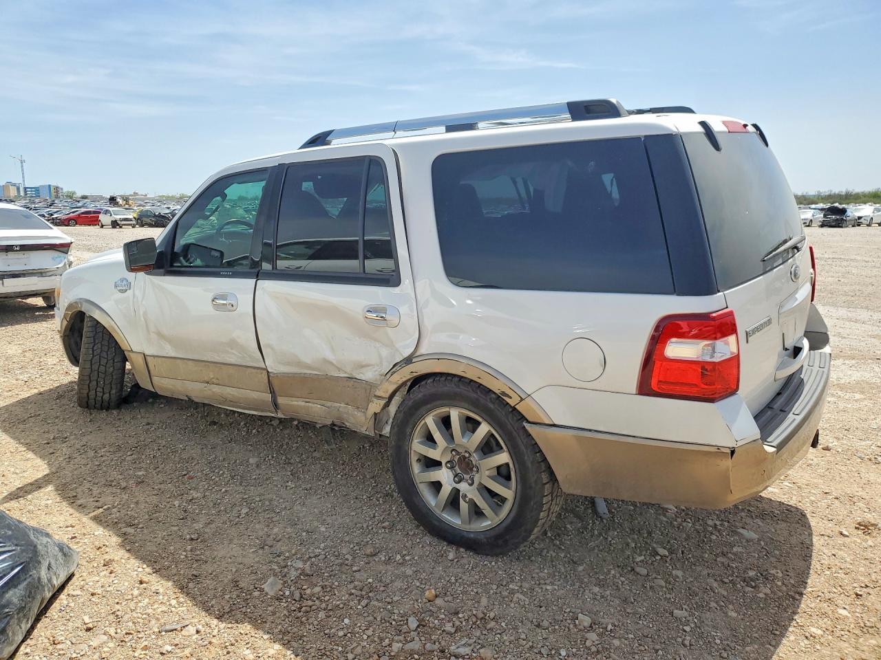 2014 Ford Expedition Xlt - zdjęcie 2