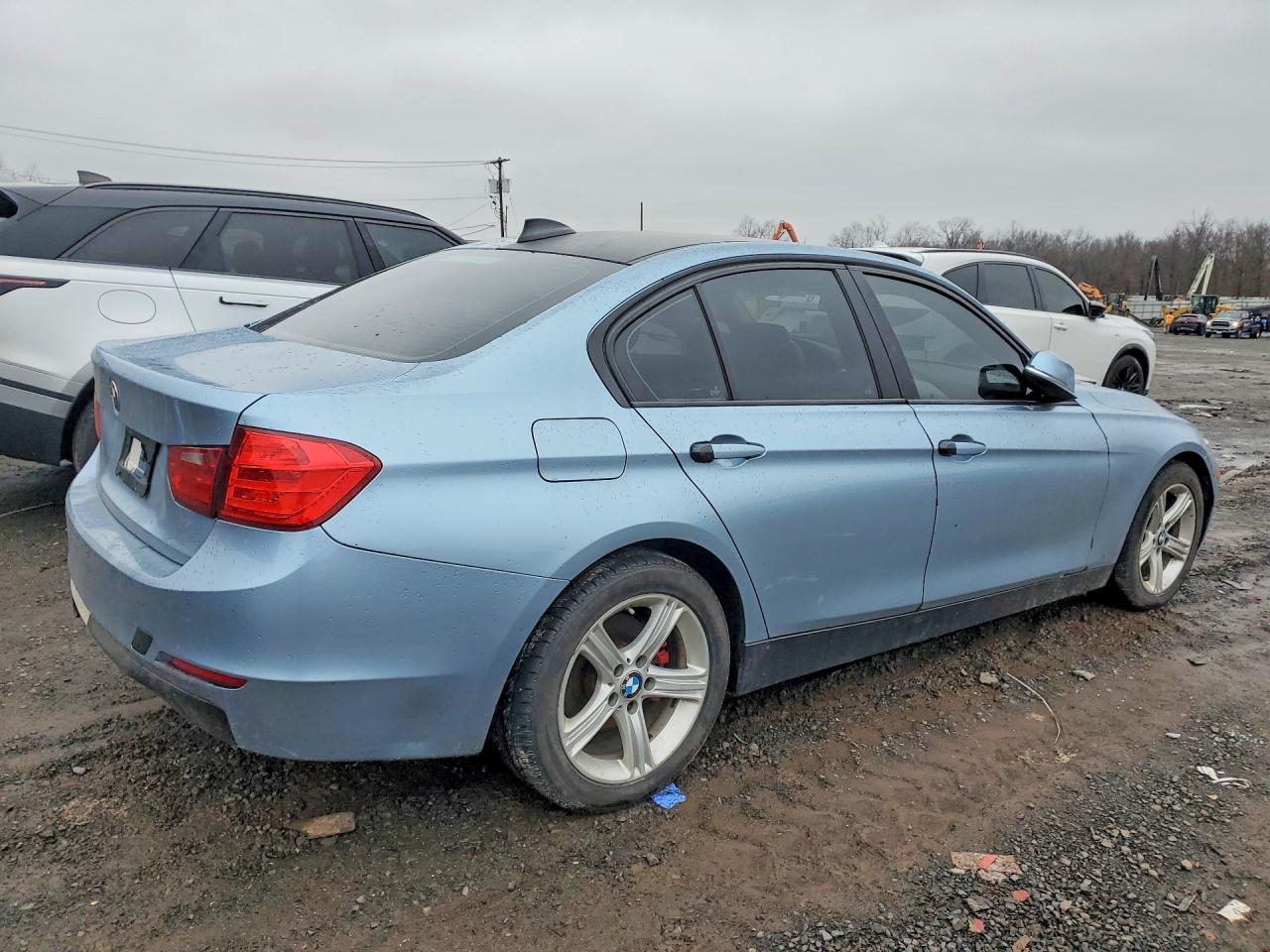 2013 BMW 328 I - zdjęcie 3